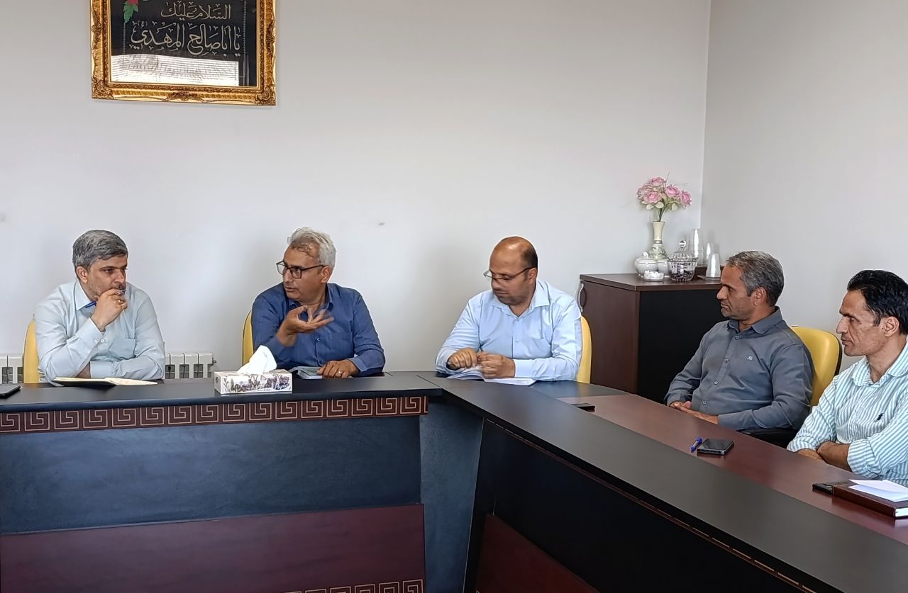 برگزاری جلسه سلامت اداری در شرکت آزمایشگاه فنی و مکانیک خاک استان